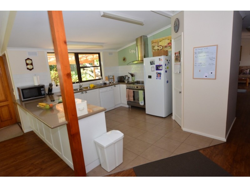 825 Nerrena Rd, Nerrena VIC 3953