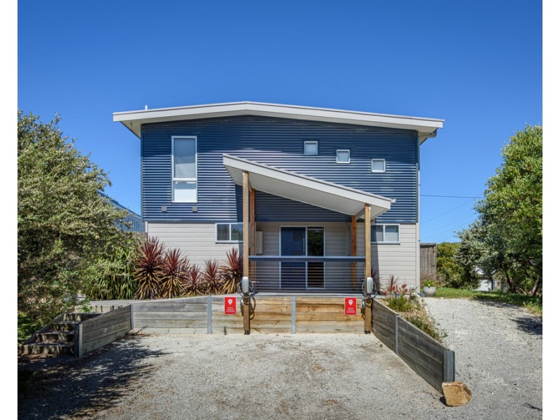 18 Sunshine Rise, Sandy Point VIC 3959