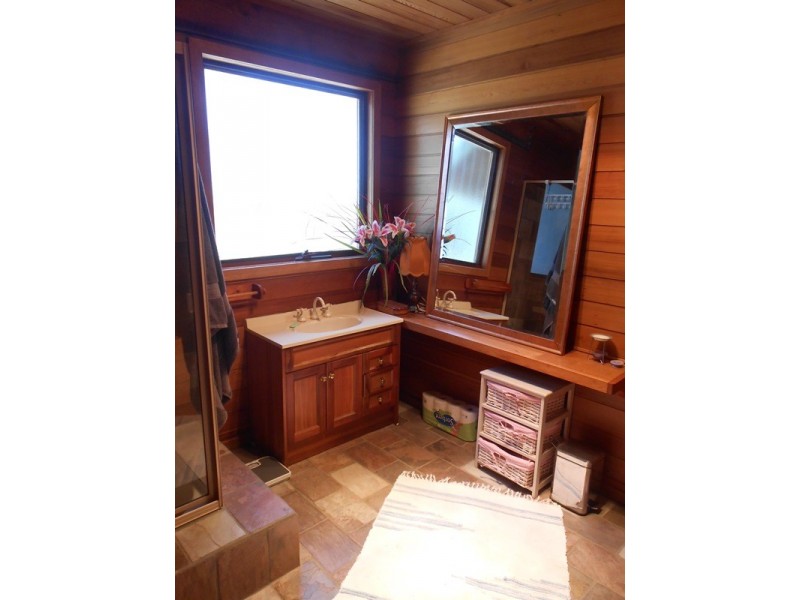 355 Silcocks Hill Road, Toora VIC 3962