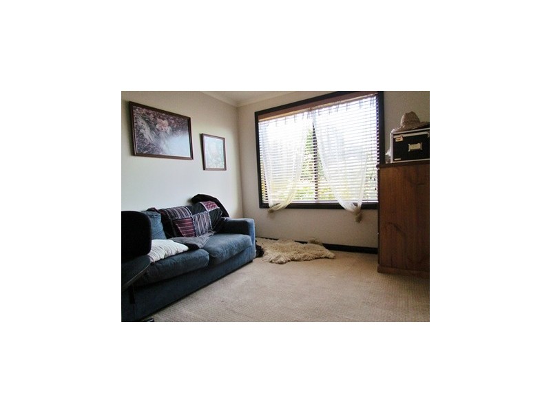 6 Dwyerstead Street, Buln Buln VIC 3821