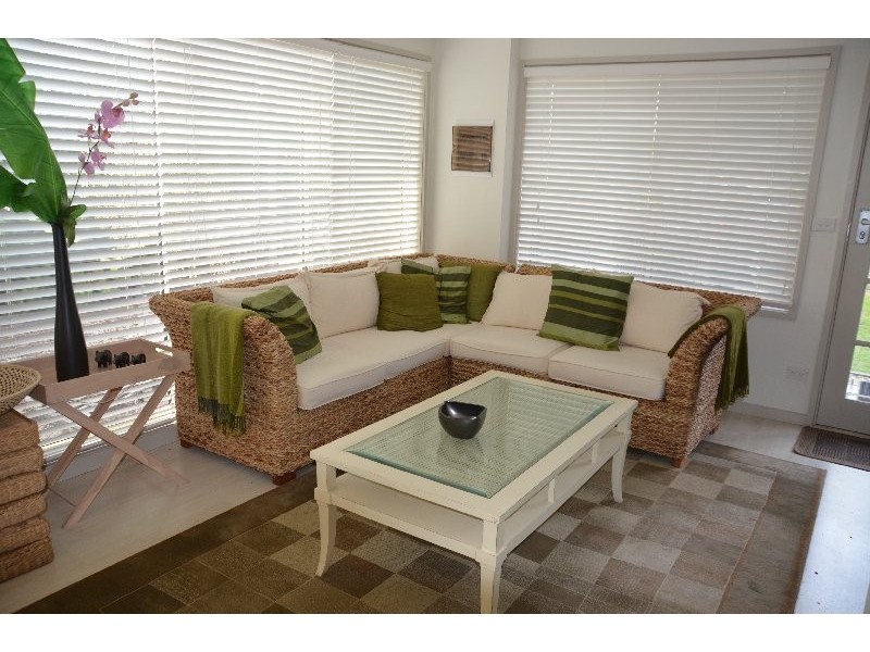 14 Wattle Court, Sandy Point VIC 3959