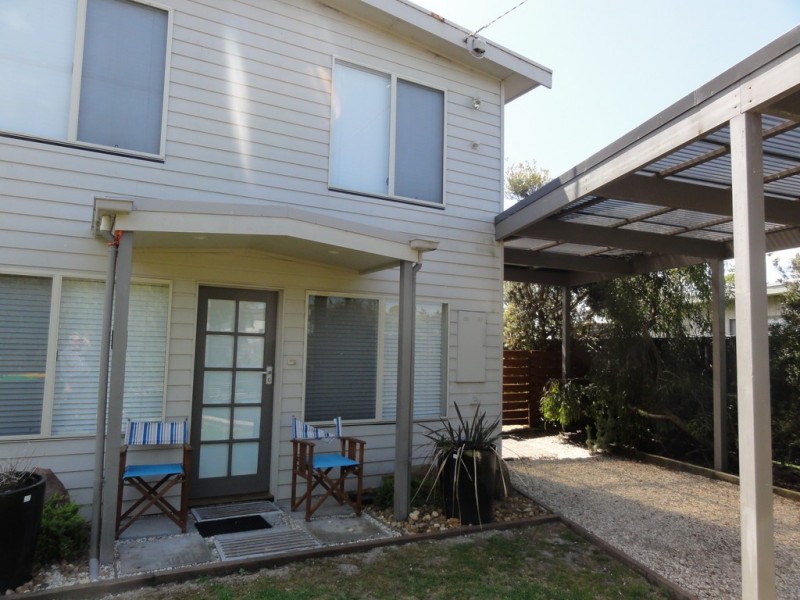 14 Wattle Court, Sandy Point VIC 3959