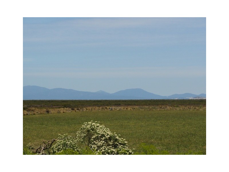 14 South St, Port Franklin VIC 3964