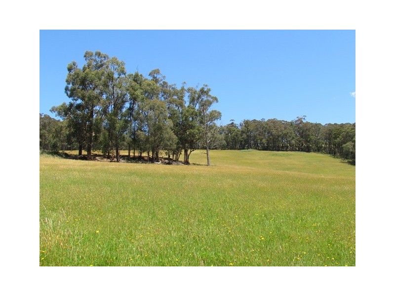 7C Russell Creek Road, Hill End VIC 3825