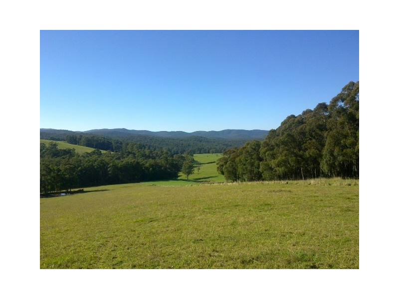 7C Russell Creek Road, Hill End VIC 3825