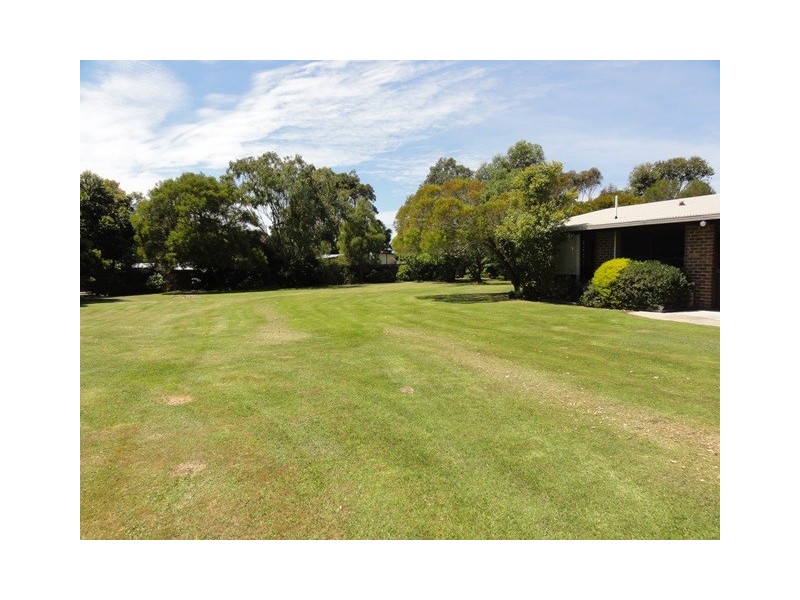 12 South Street, Port Franklin VIC 3964
