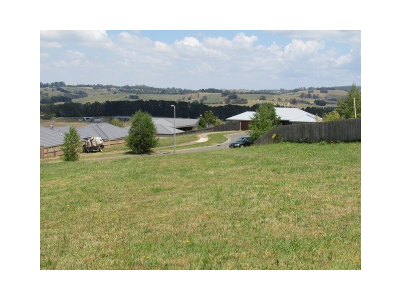 6 Zoe Court, Neerim South VIC 3831