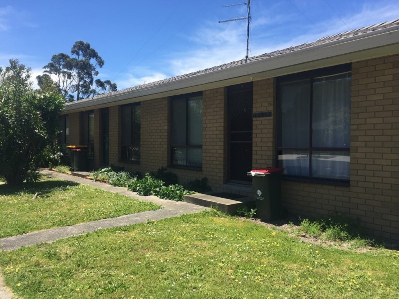 Foster VIC 3960