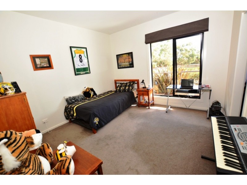 1 Cooper Lane, Inverloch VIC 3996