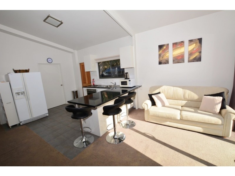 1 Cooper Lane, Inverloch VIC 3996