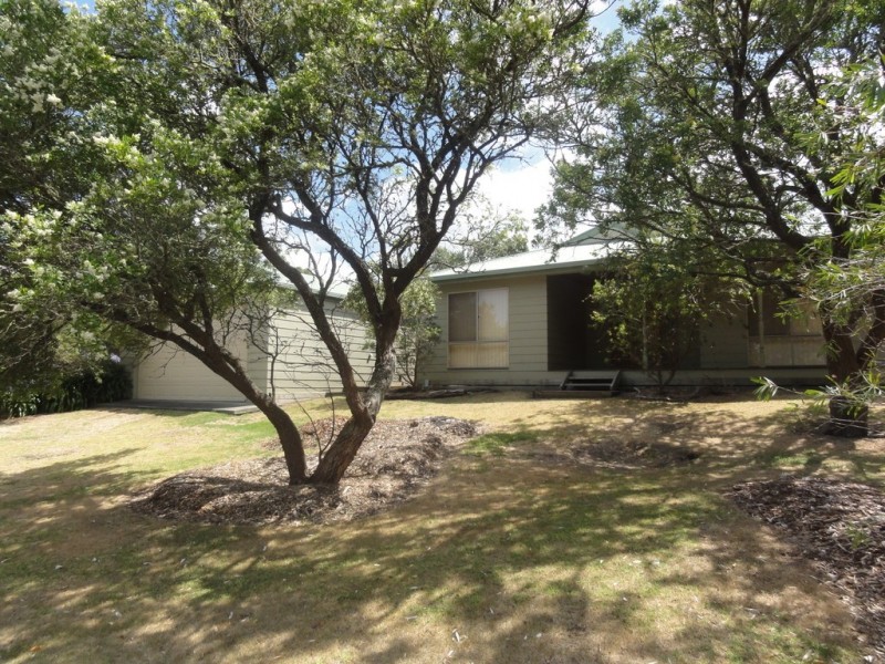 57 Ash Ave, Sandy Point VIC 3959