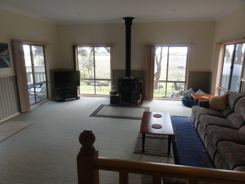 57 Ash Ave, Sandy Point VIC 3959