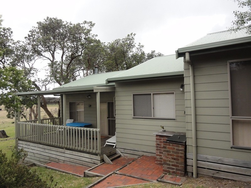 57 Ash Ave, Sandy Point VIC 3959