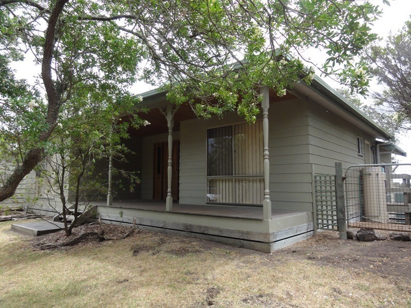 57 Ash Ave, Sandy Point VIC 3959