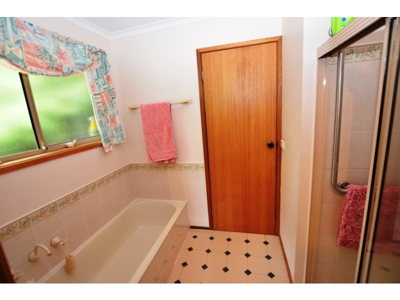 28 Callaway Crescent, Leongatha VIC 3953