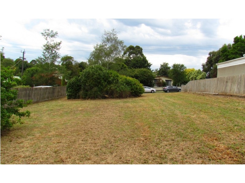 31 Hopetoun Road, Drouin VIC 3818