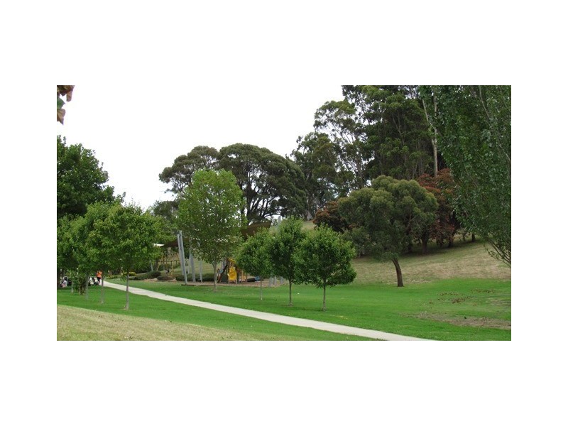 31 Hopetoun Road, Drouin VIC 3818