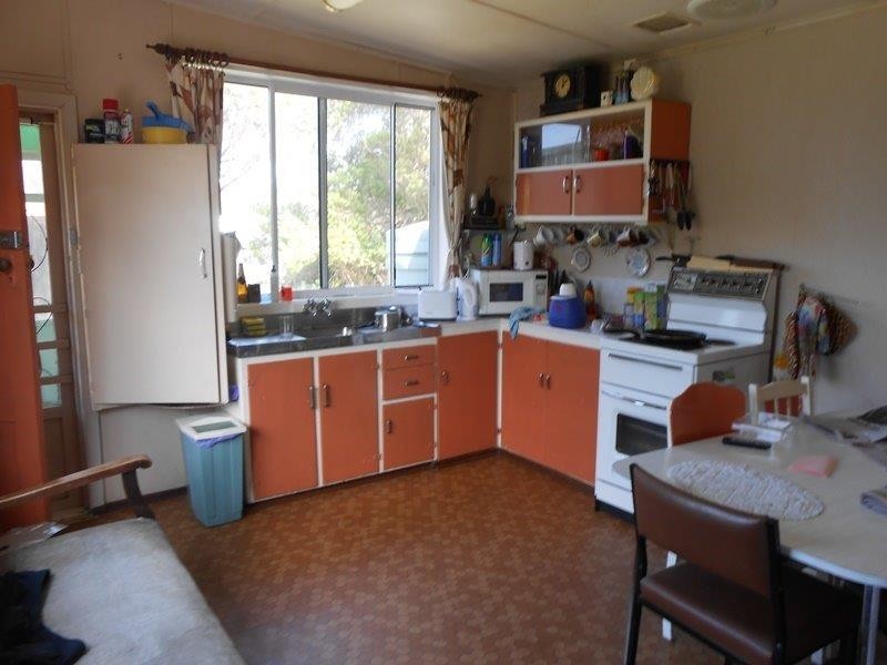 6 Sunshine Rise, Sandy Point VIC 3959