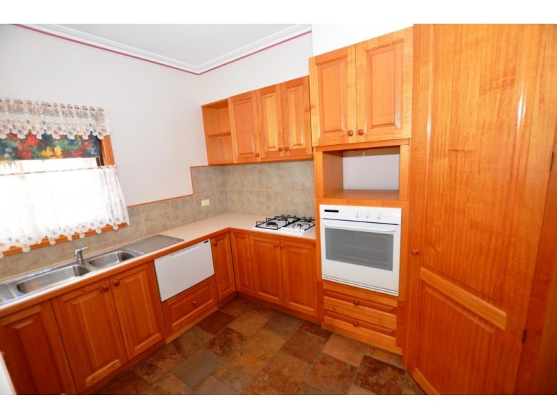 1/24 Turner, Leongatha VIC 3953