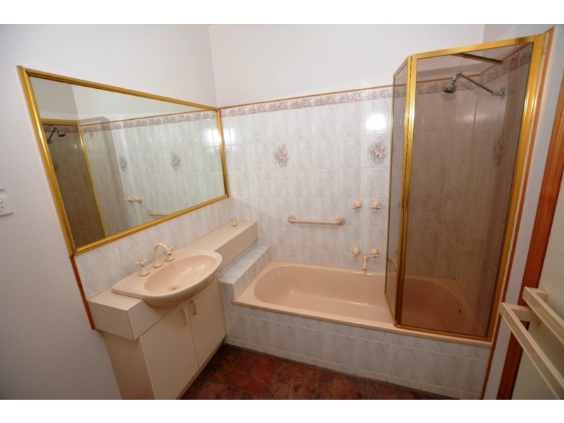 1/24 Turner, Leongatha VIC 3953