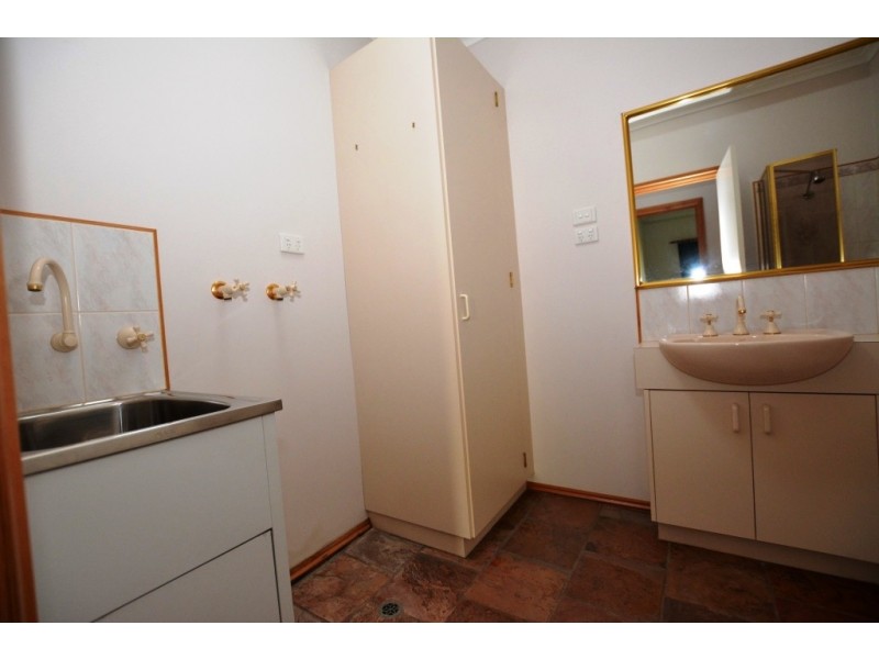 1/24 Turner, Leongatha VIC 3953