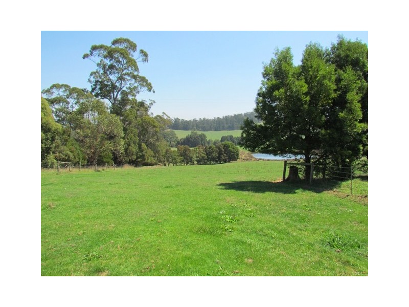 70 Browns Road, Moondarra VIC 3825