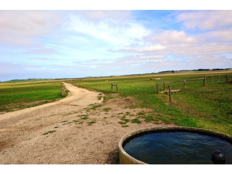 3910 Meeniyan – Promontory Rd, Yanakie VIC 3960