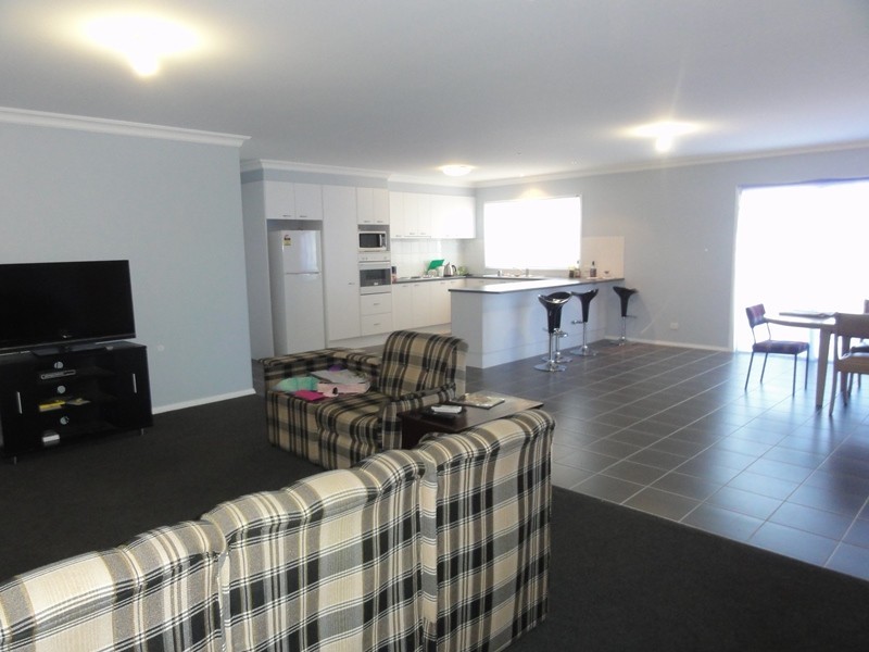 45 Railway Ave, Welshpool VIC 3966