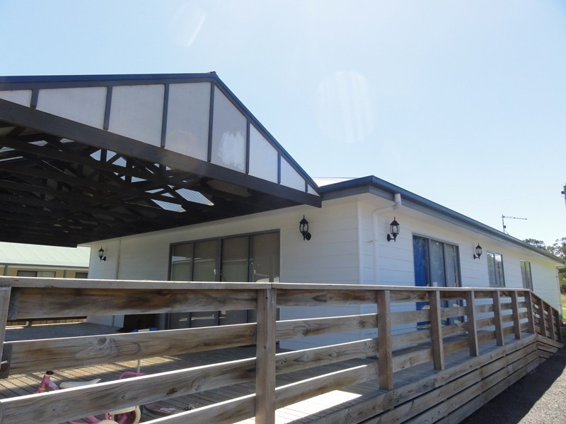 45 Railway Ave, Welshpool VIC 3966