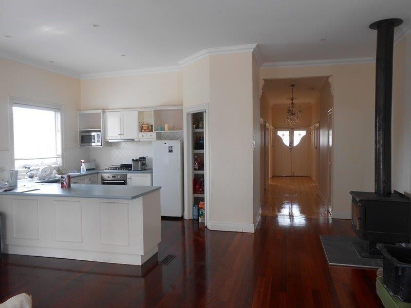 41 Railway Avenue, Welshpool VIC 3966