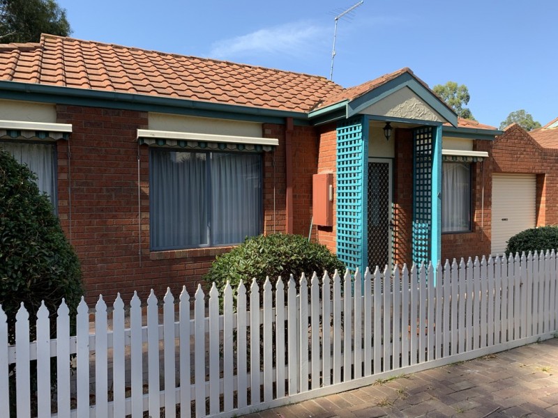 Foster VIC 3960