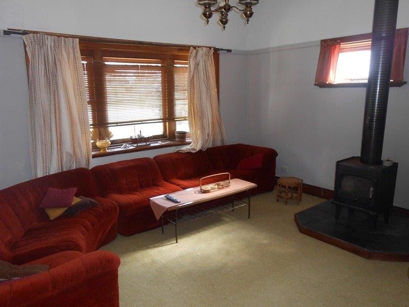 43 Ross St, Port Welshpool VIC 3965