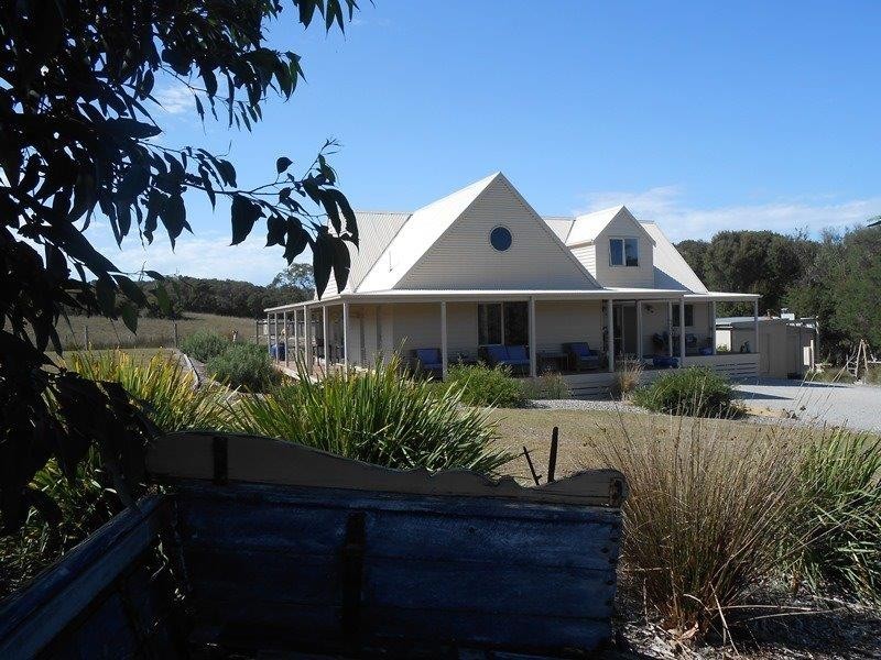 205 Eastaways Road, Fish Creek VIC 3959