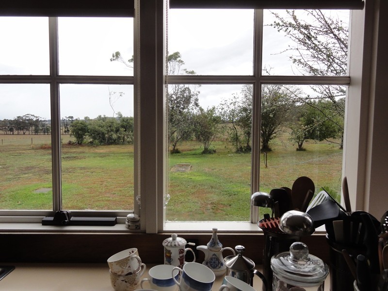 225 Bartons Road, Buffalo VIC 3958