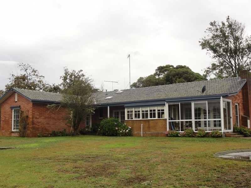 225 Bartons Road, Buffalo VIC 3958