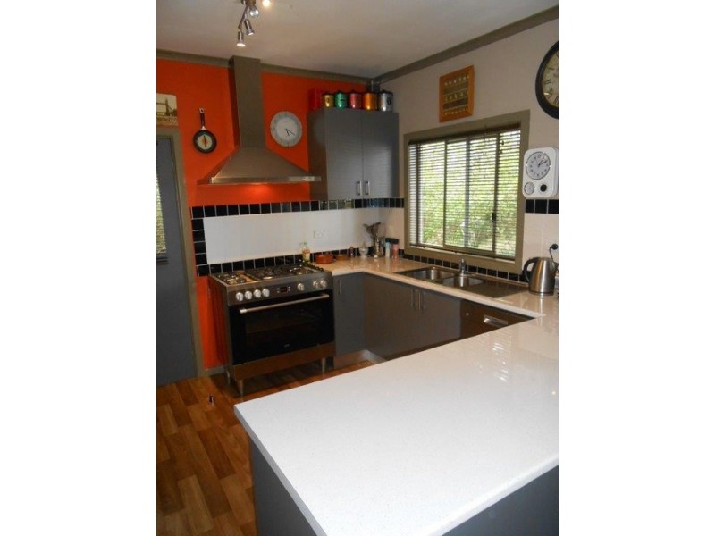 2 Gibbs Street, Foster VIC 3960