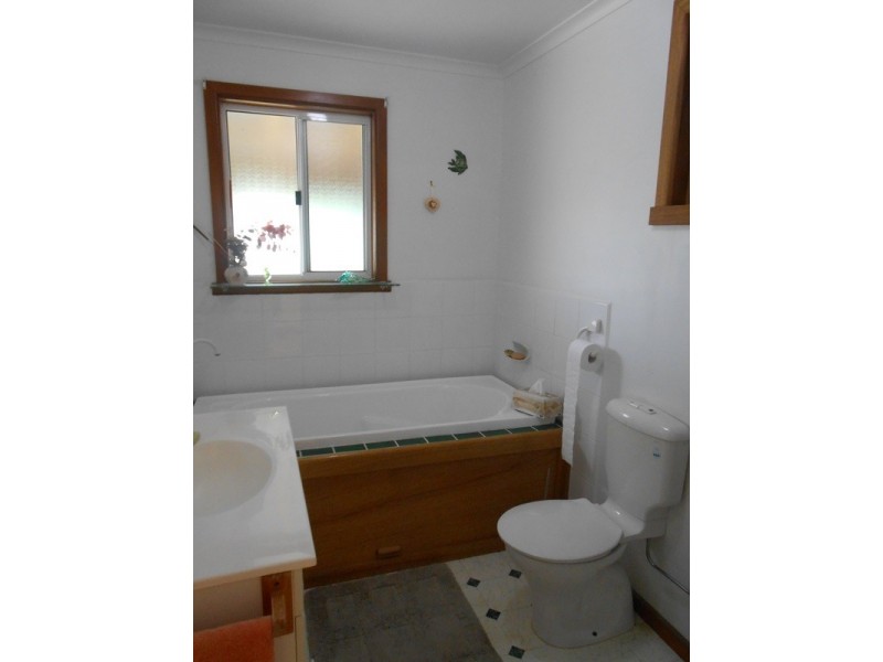 70 Downings Hill Road, Toora VIC 3962