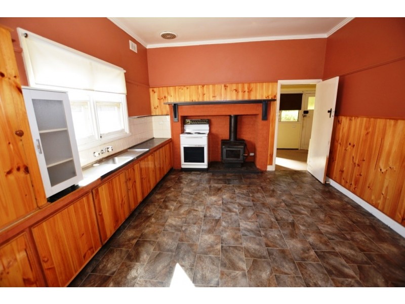 7 Brumley Street, Leongatha VIC 3953