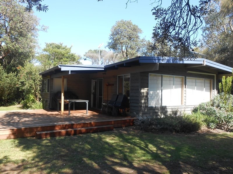 8-10 The Boulevard, Sandy Point VIC 3959