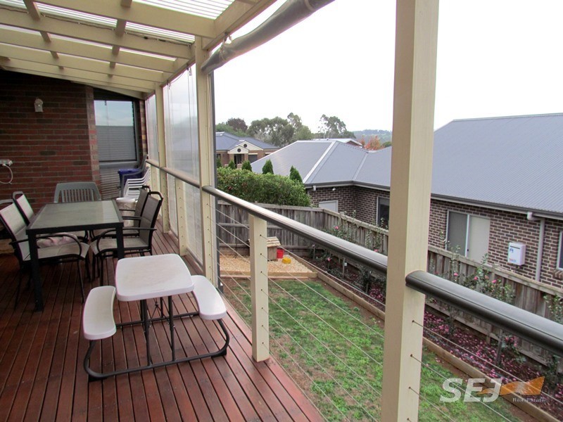 6 Grange Crescent, Warragul VIC 3820