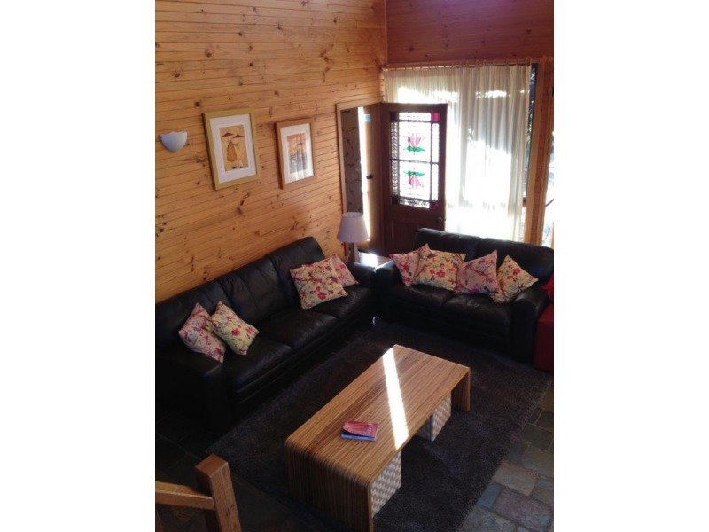 35 Hillcrest Road, Foster VIC 3960