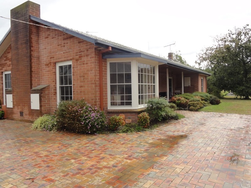 225 Bartons Road, Buffalo VIC 3958