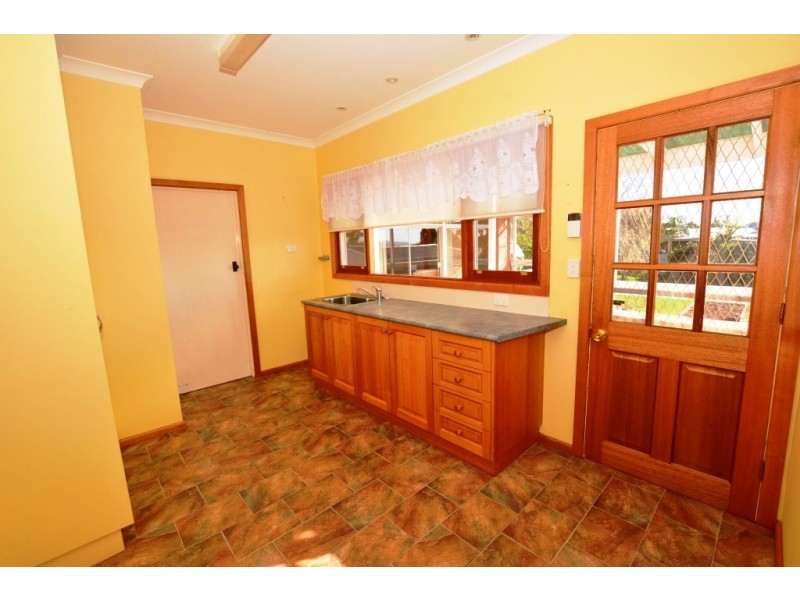 33 Shingler Street, Leongatha VIC 3953