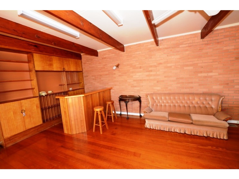 33 Shingler Street, Leongatha VIC 3953