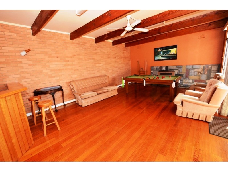 33 Shingler Street, Leongatha VIC 3953