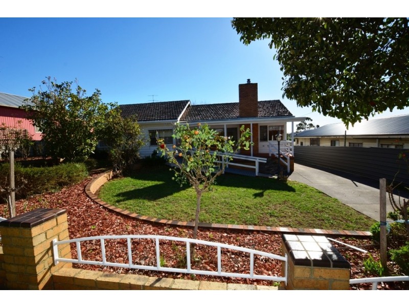 33 Shingler Street, Leongatha VIC 3953