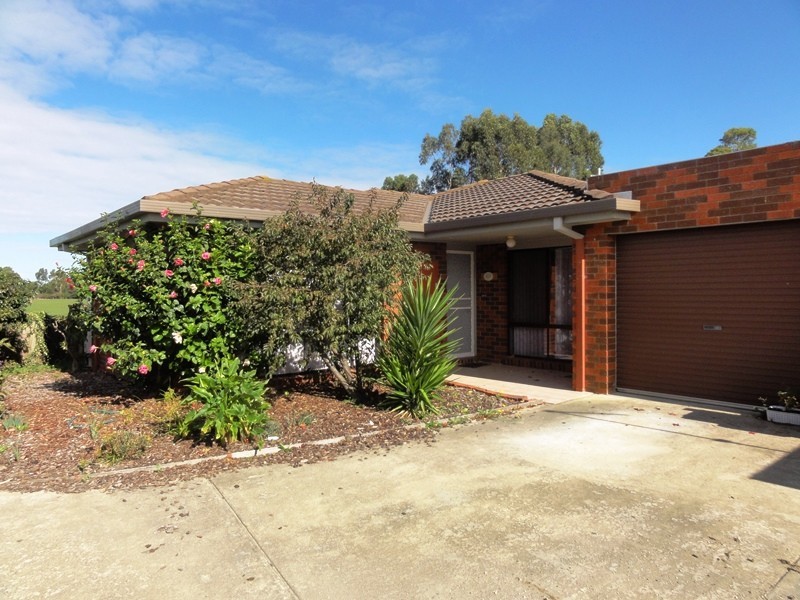 2/7 Apex Court, Foster VIC 3960