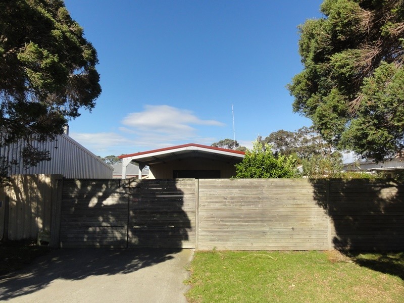 37 Main Street, Welshpool VIC 3966