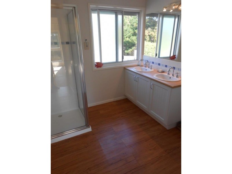 55 Davis Road, Foster VIC 3960