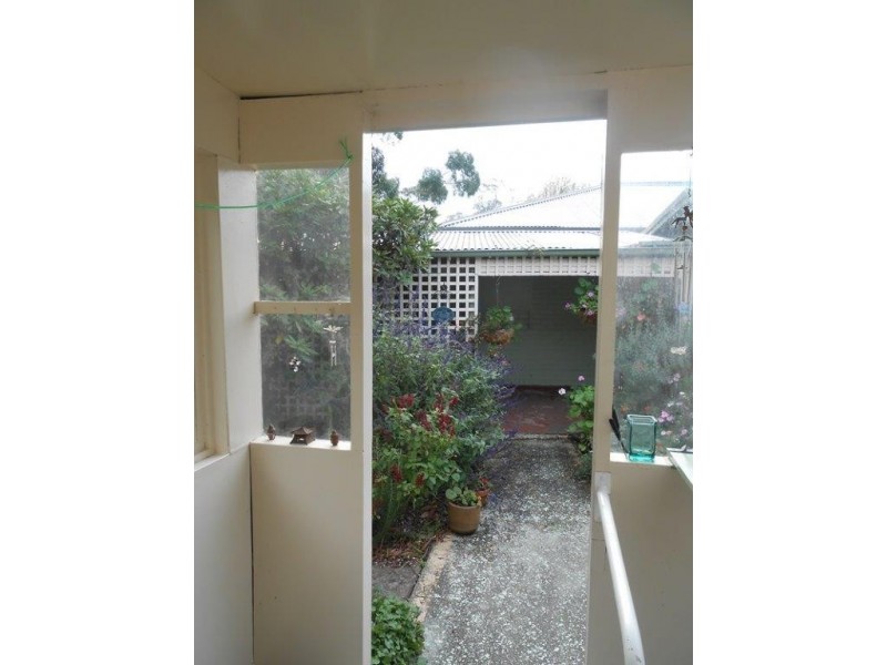 9 Mine Road, Foster VIC 3960